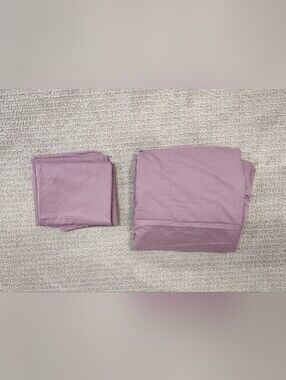 Wamsutta 100% Cotton King Size Sheets - 3 Pieces - 1 Flat Sheet & 2 Pillowcases